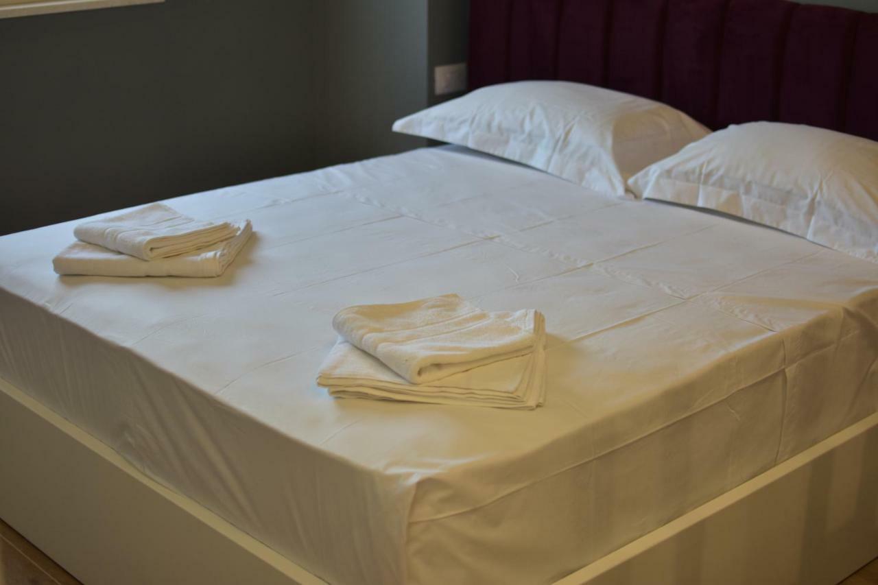 Airen Hotel Велипойе Экстерьер фото